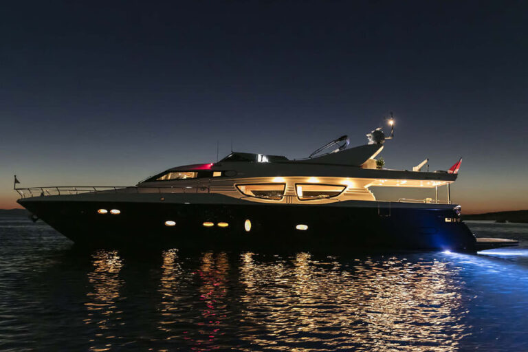 MG Navigation Mythos G at Night